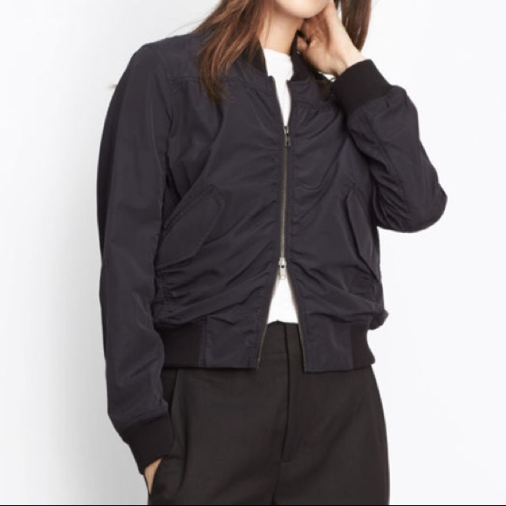 VINCE Double-Zip Bomber